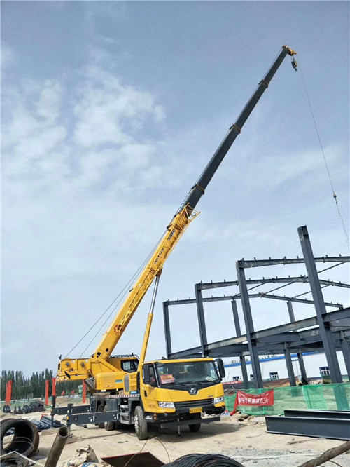 修水县超高层建筑钢结构吊装案例